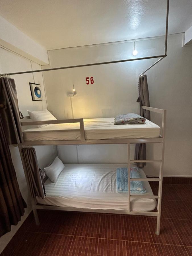 Vang Vieng Backpackers Hostel Dış mekan fotoğraf